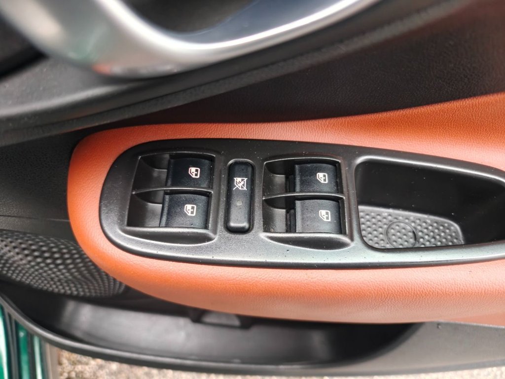 Used Fiat 500L 2015 for sale - 77280685: Photo 33