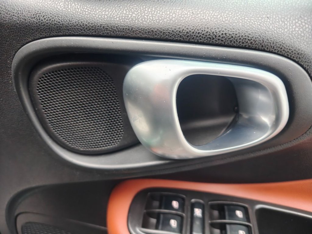 Used Fiat 500L 2015 for sale - 77280685: Photo 38