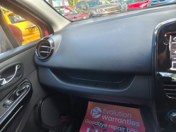 Used Renault Clio 2013 for sale - 76124219: Photo 17