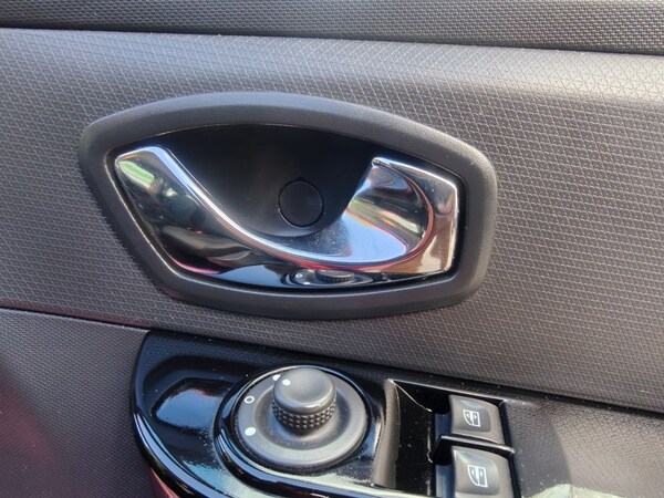 Used Renault Clio 2013 for sale - 76124219: Photo 28