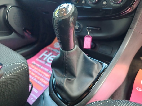 Used Renault Clio 2013 for sale - 76124219: Photo 38