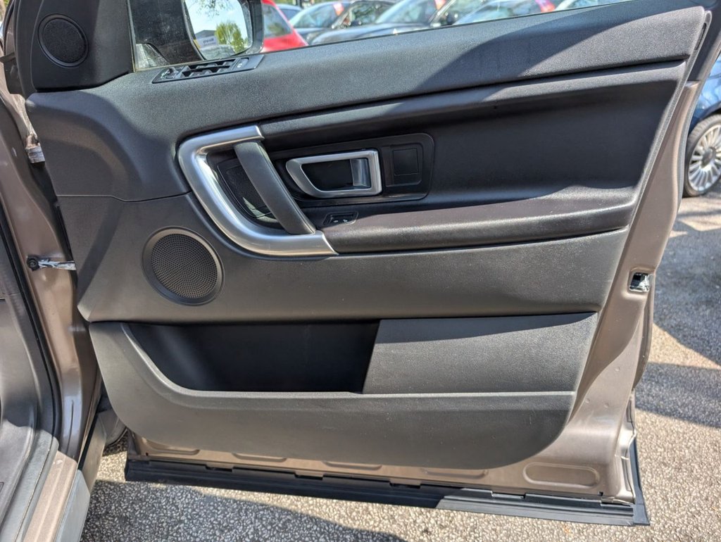 Used Land Rover Discovery Sport 2017 for sale - 77383488: Photo 20