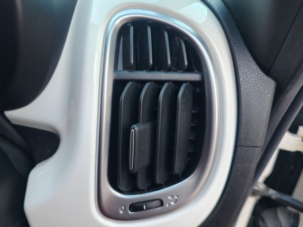 Used Fiat 500L 2014 for sale - 76966245: Photo 36