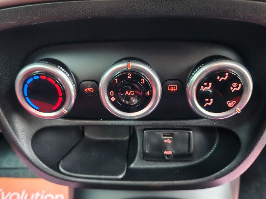 Used Fiat 500L 2014 for sale - 76966245: Photo 44