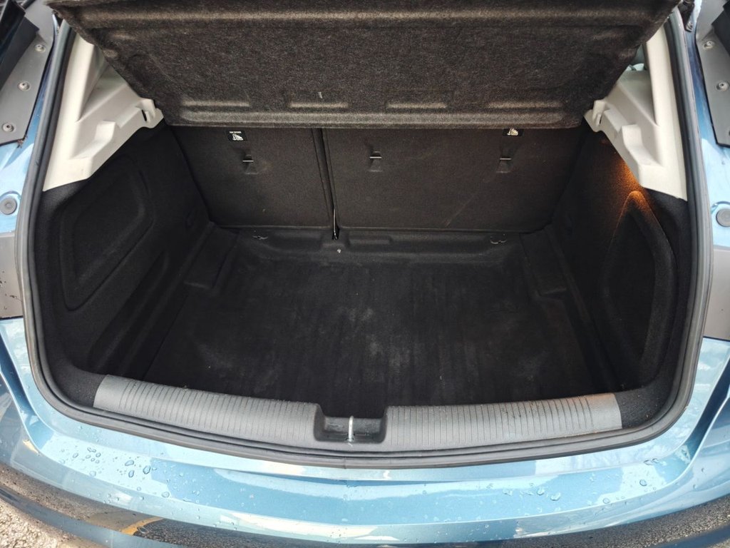 Used Vauxhall Astra 2017 for sale - 76546613: Photo 31