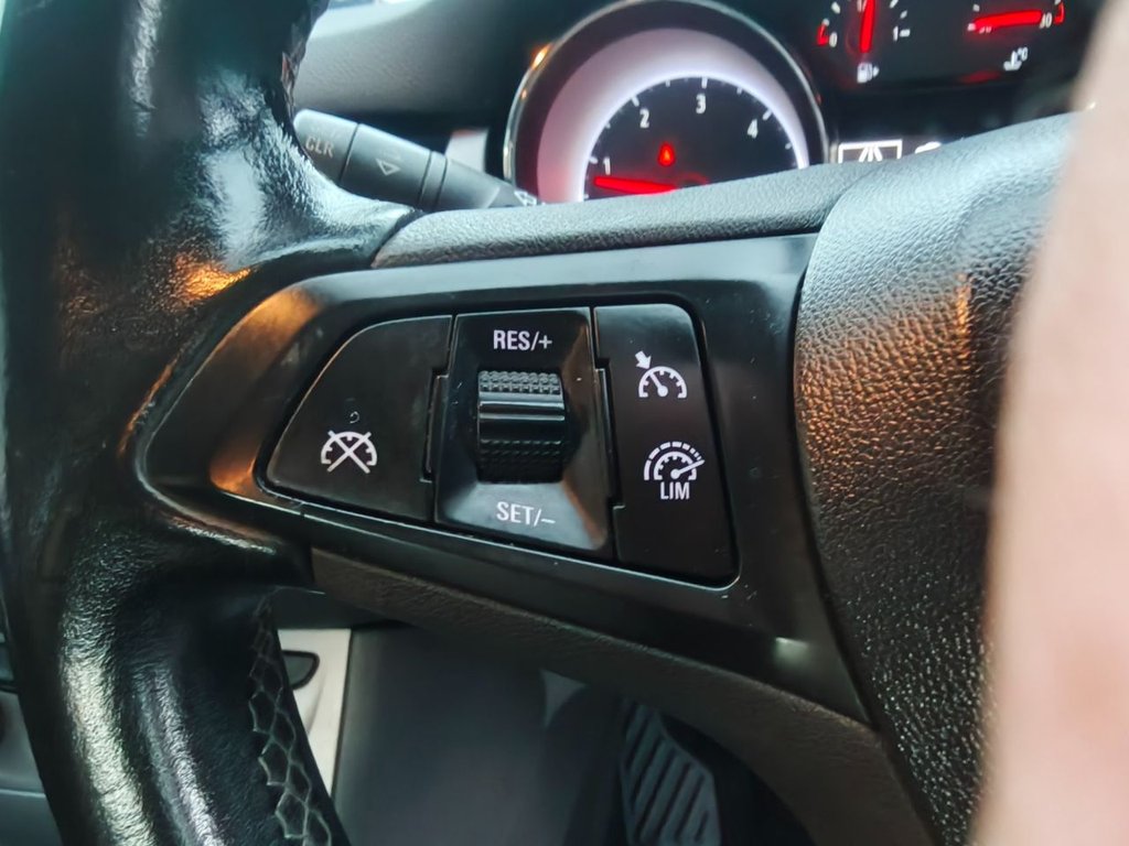 Used Vauxhall Astra 2017 for sale - 76546613: Photo 36