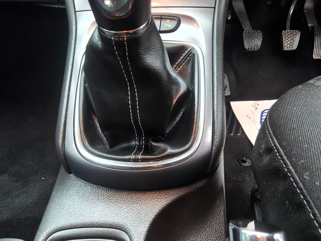 Used Vauxhall Astra 2017 for sale - 76546613: Photo 43