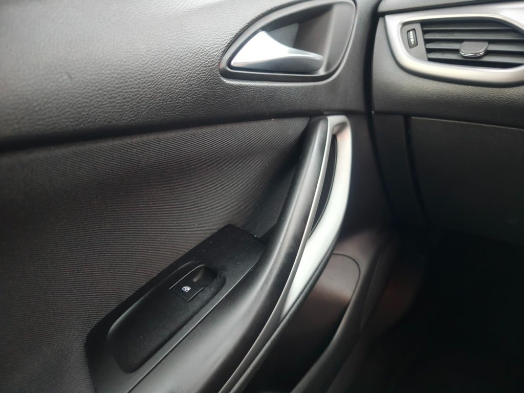 Used Vauxhall Astra 2017 for sale - 76546613: Photo 48