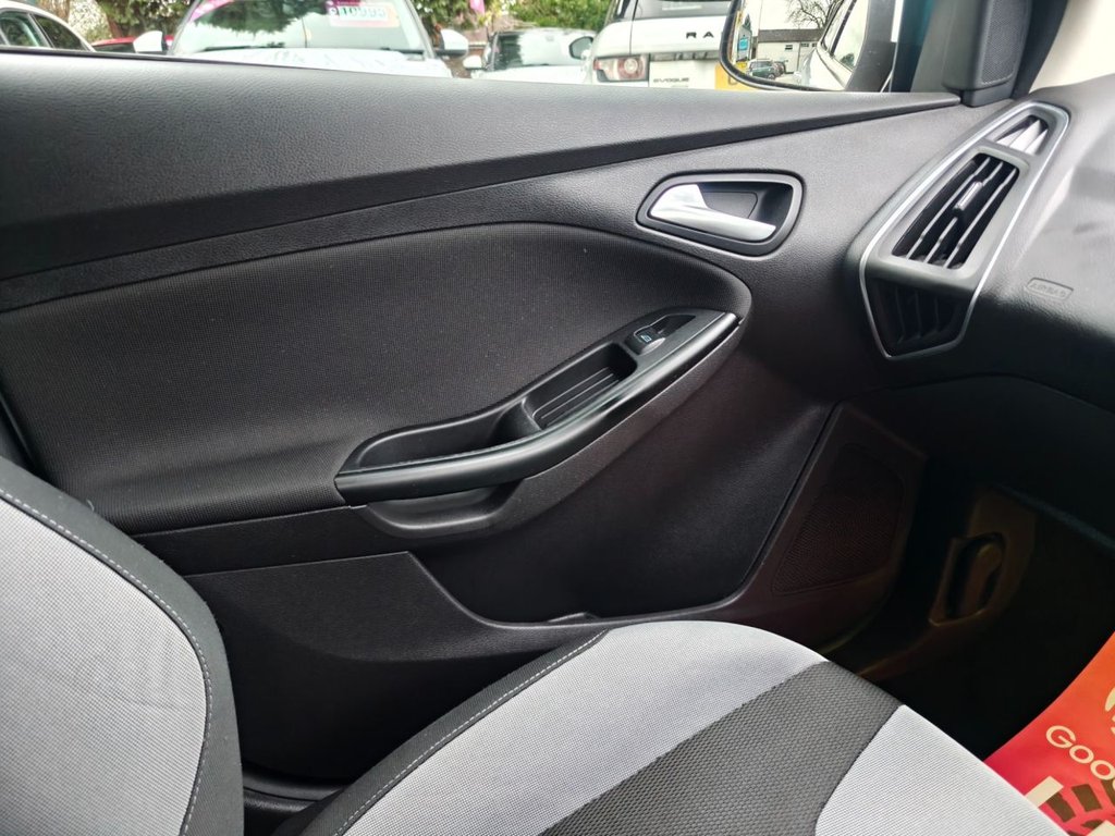 Used Ford Focus 2013 for sale - 76867437: Photo 19