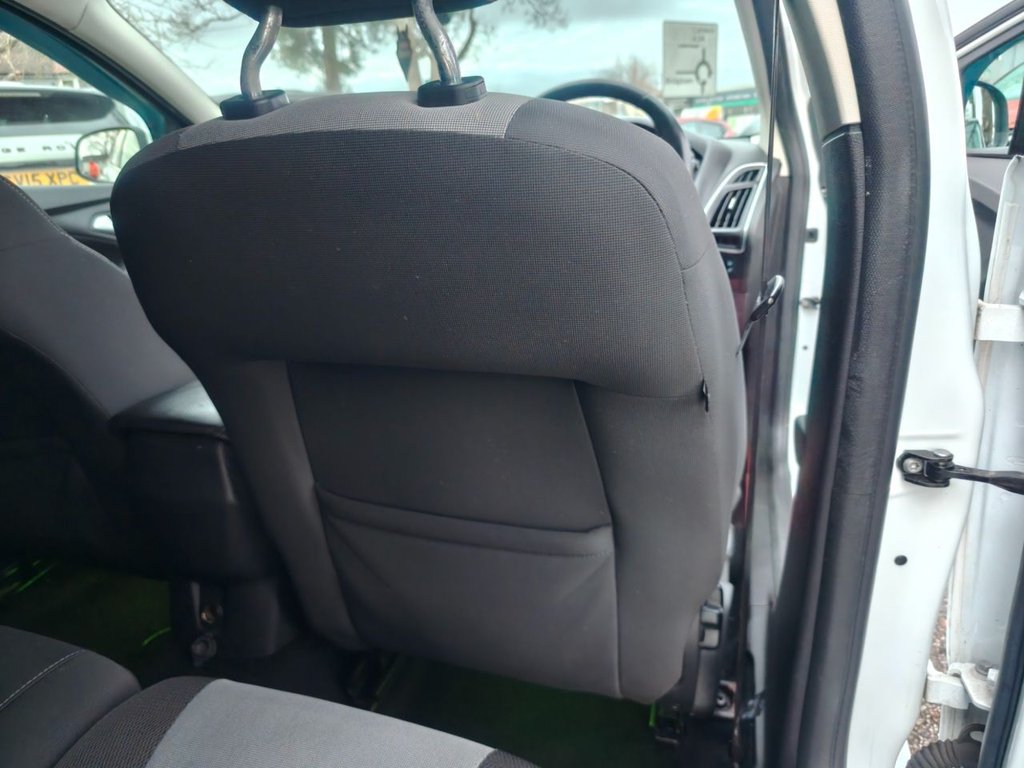 Used Ford Focus 2013 for sale - 76867437: Photo 30