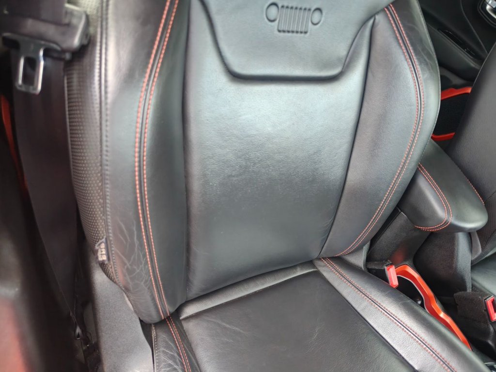 Used Jeep Renegade 2015 for sale - 77836028: Photo 29