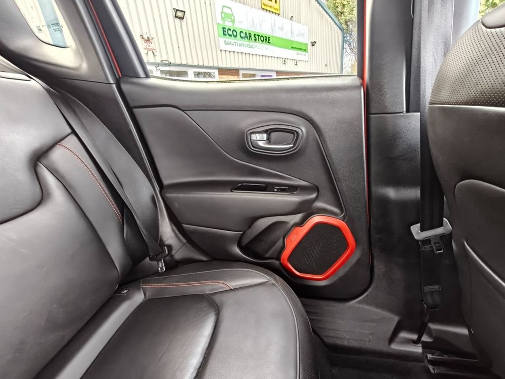 Used Jeep Renegade 2015 for sale - 77836028: Photo 33