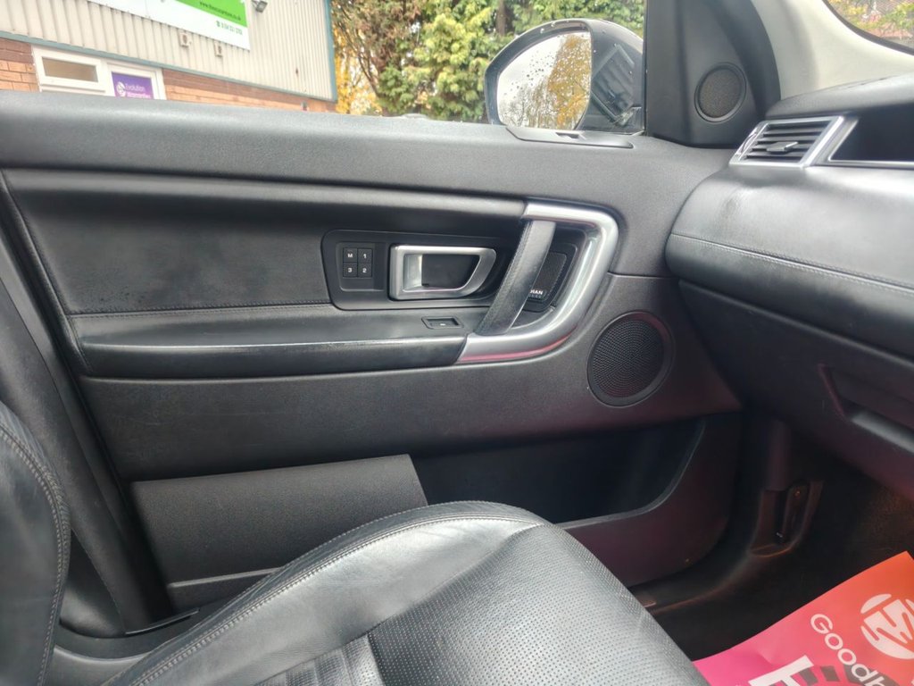 Used Land Rover Discovery Sport 2016 for sale - 76469957: Photo 18