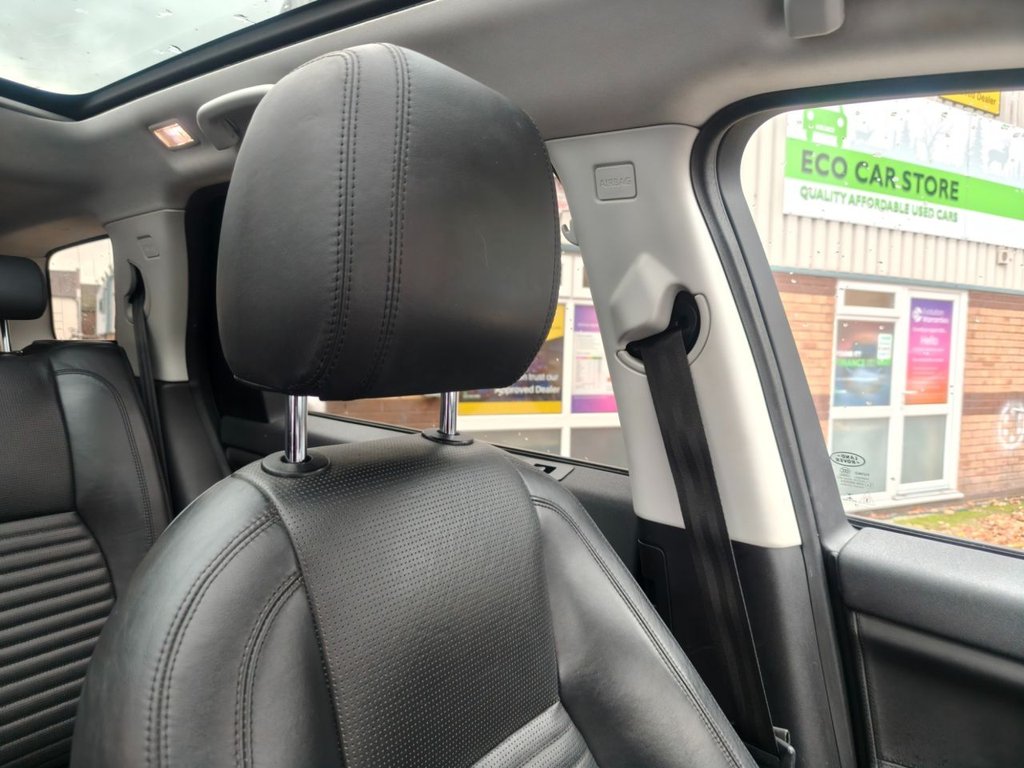 Used Land Rover Discovery Sport 2016 for sale - 76469957: Photo 32