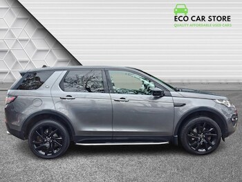 Used Land Rover Discovery Sport 2016 for sale - 76469957: Photo