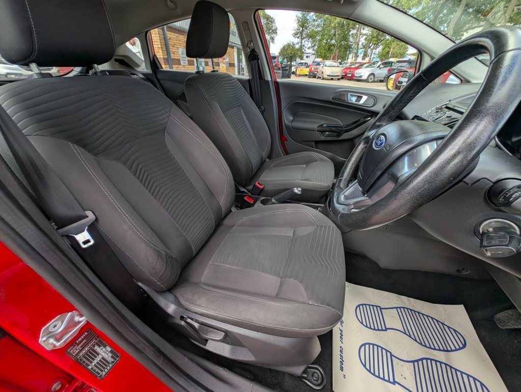 Used Ford Fiesta 2015 for sale - 76740098: Photo 24