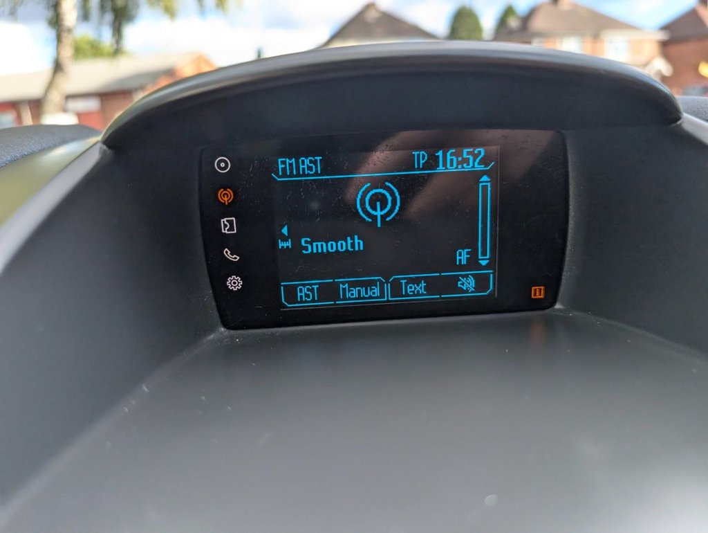 Used Ford Fiesta 2015 for sale - 76740098: Photo 37