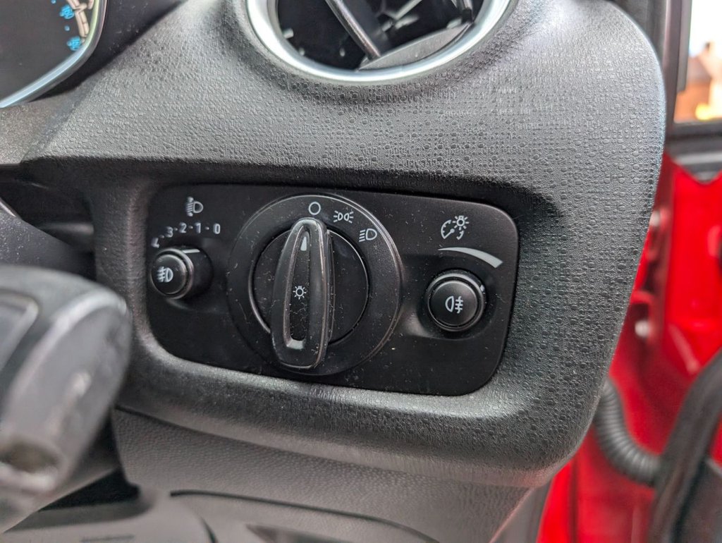 Used Ford Fiesta 2015 for sale - 76740098: Photo 39