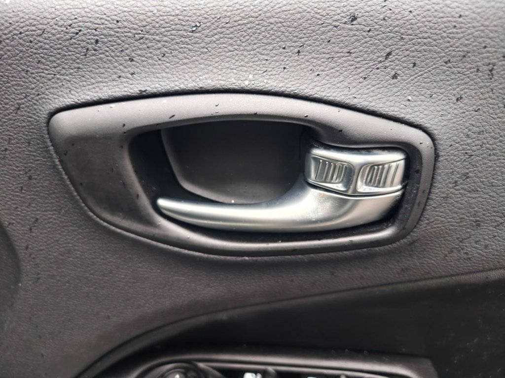 Used Jeep Compass 2018 for sale - 76883155: Photo 44