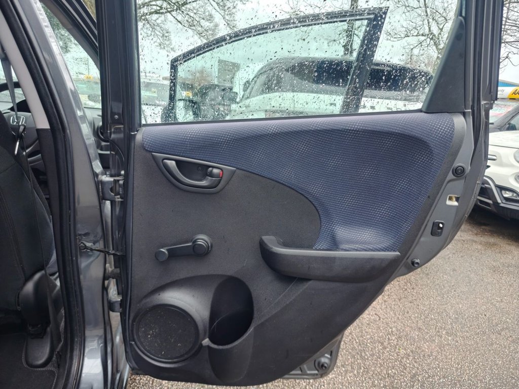 Used Honda Jazz 2015 for sale - 77680266: Photo 33