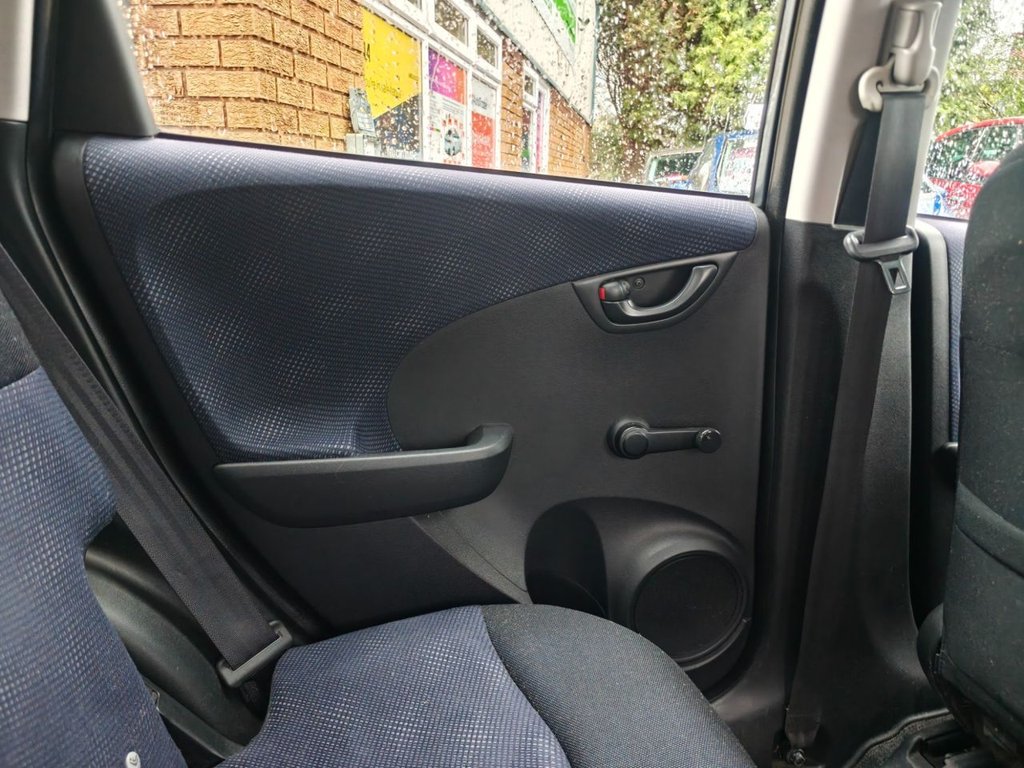 Used Honda Jazz 2015 for sale - 77680266: Photo 36