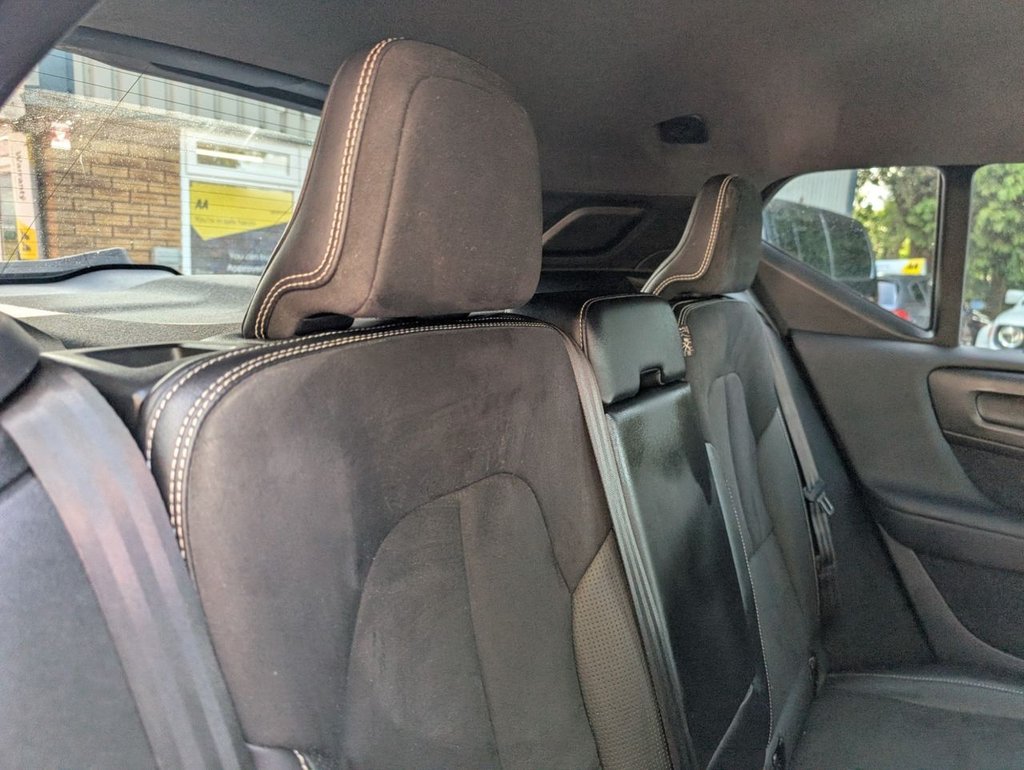 Used Volvo XC40 2018 for sale - 76973379: Photo 43