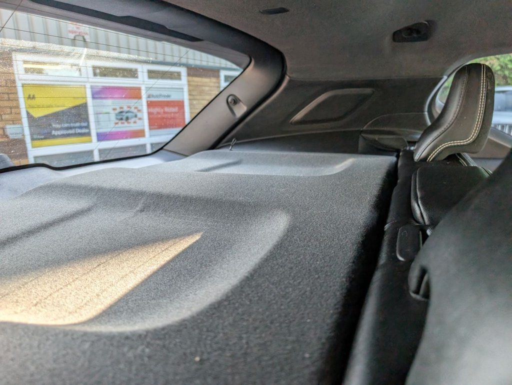 Used Volvo XC40 2018 for sale - 76973379: Photo 45