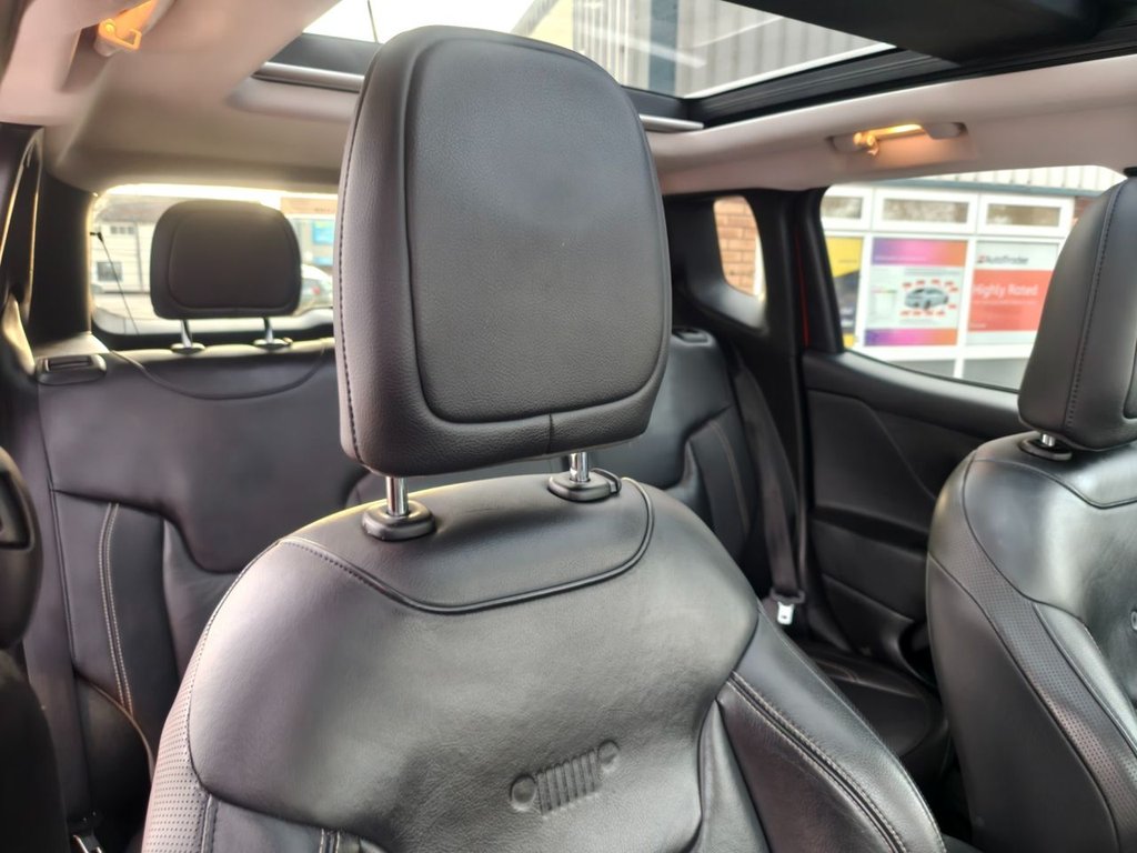 Used Jeep Renegade 2016 for sale - 76481826: Photo 30