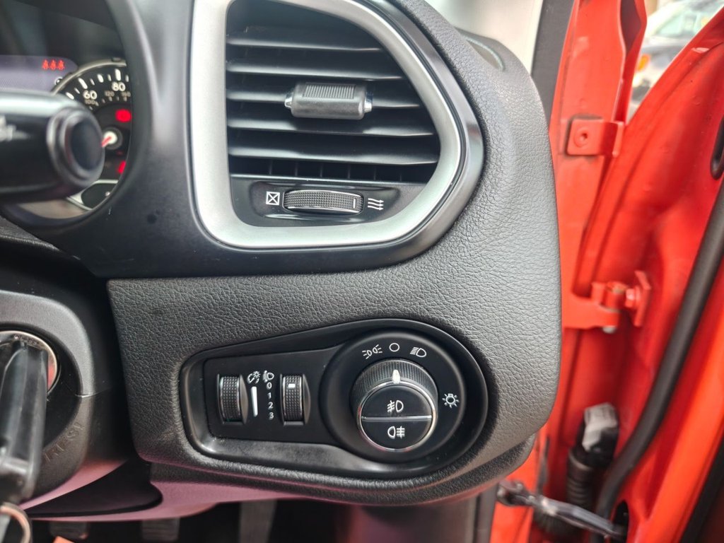 Used Jeep Renegade 2016 for sale - 76481826: Photo 43