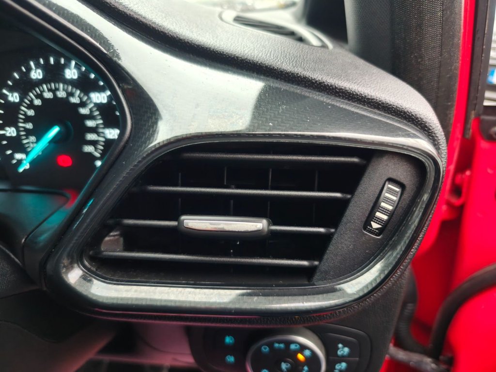 Used Ford Fiesta 2018 for sale - 76883324: Photo 32