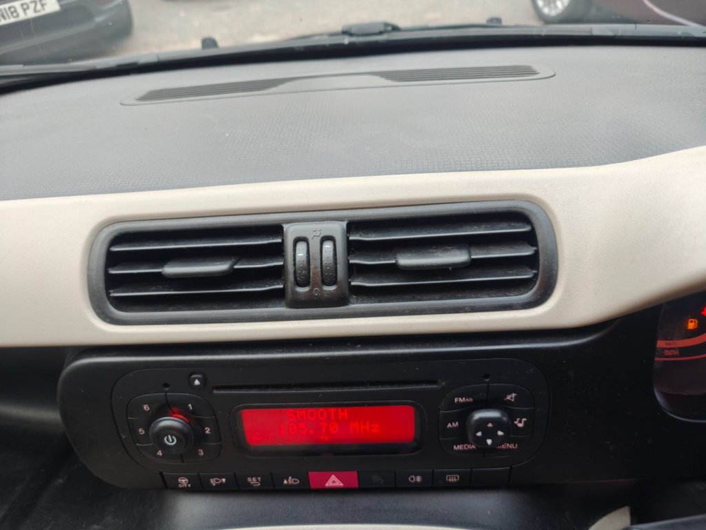 Used Fiat Panda 2015 for sale - 76139923: Photo 38