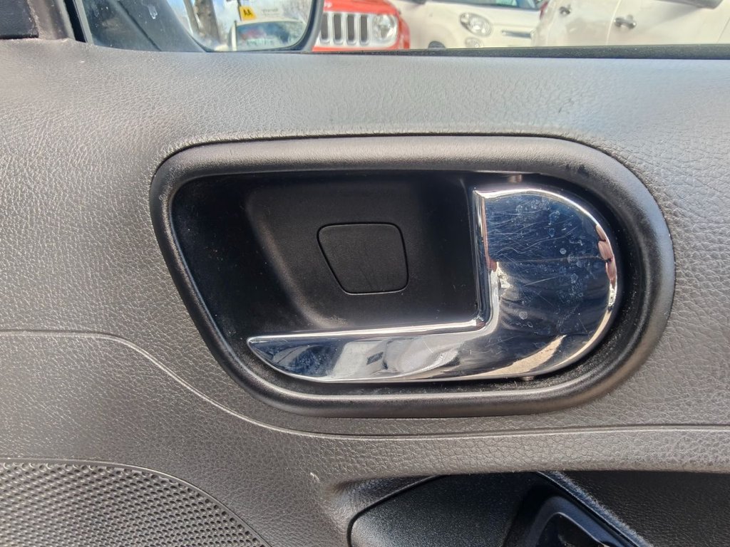 Used Ford Ka+ 2018 for sale - 77835903: Photo 44