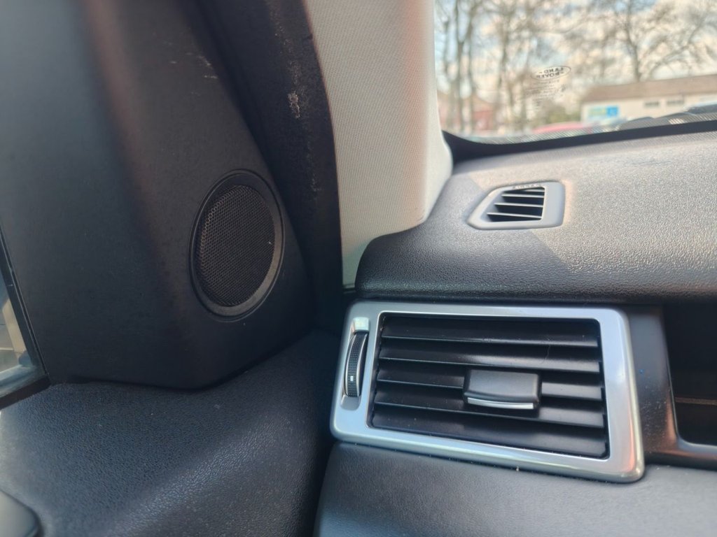 Used Land Rover Discovery Sport 2015 for sale - 78030346: Photo 46