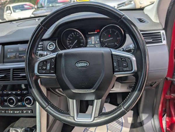 Used Land Rover Discovery Sport 2015 for sale - 75370294: Photo 20
