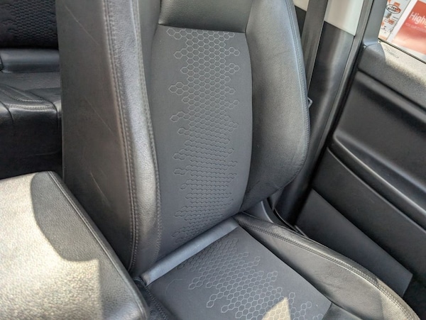 Used Land Rover Discovery Sport 2015 for sale - 75370294: Photo 32