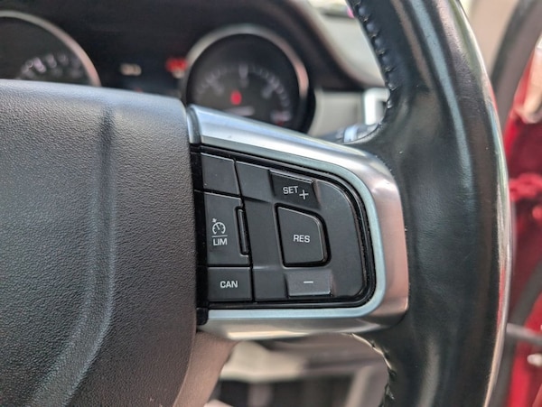 Used Land Rover Discovery Sport 2015 for sale - 75370294: Photo 34