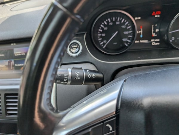 Used Land Rover Discovery Sport 2015 for sale - 75370294: Photo 36