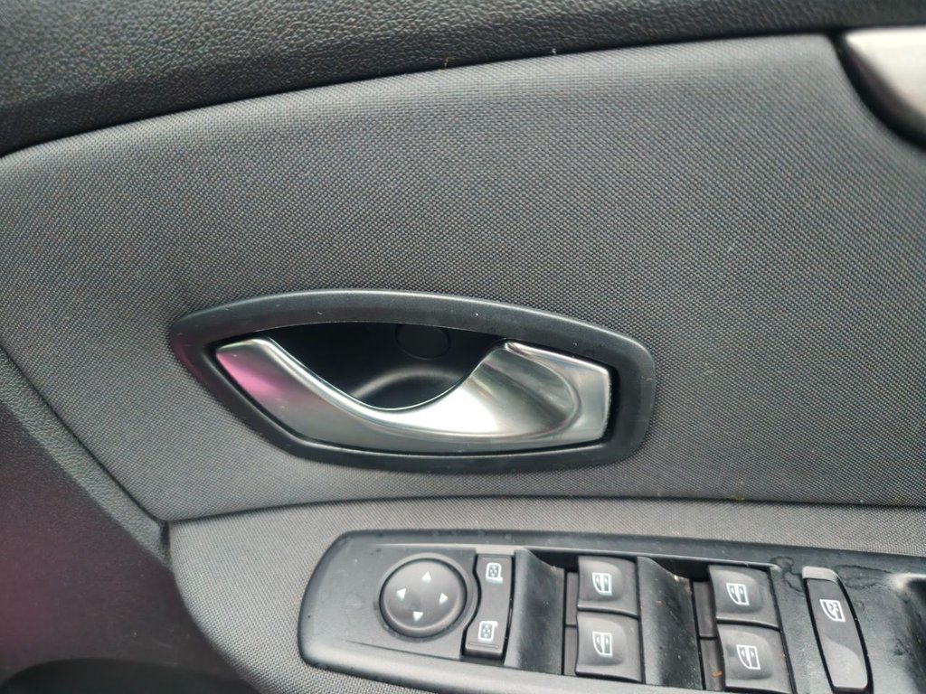 Used Renault Scenic Xmod 2015 for sale - 76569852: Photo 45