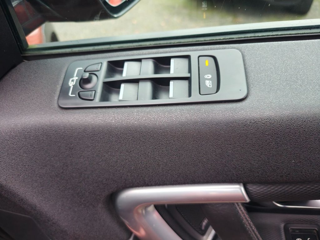 Used Land Rover Discovery Sport 2017 for sale - 76909702: Photo 40