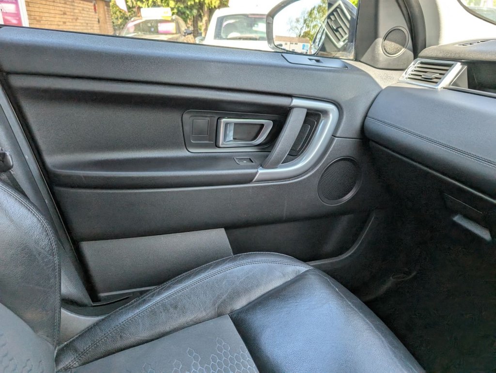 Used Land Rover Discovery Sport 2017 for sale - 76439132: Photo 19