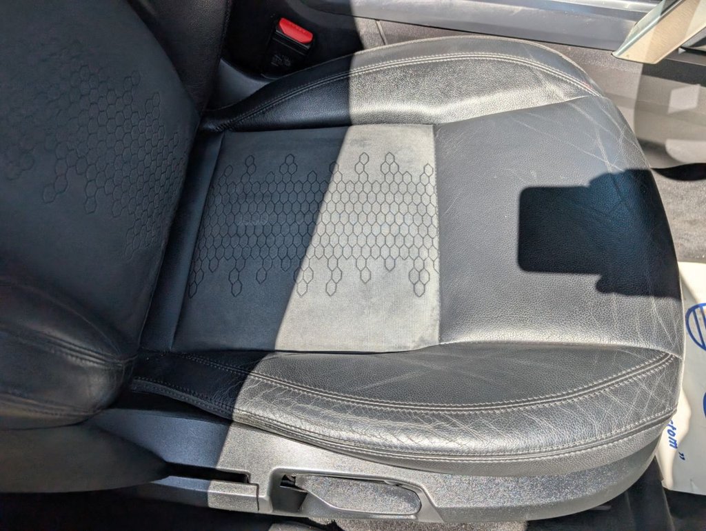 Used Land Rover Discovery Sport 2017 for sale - 76439132: Photo 22