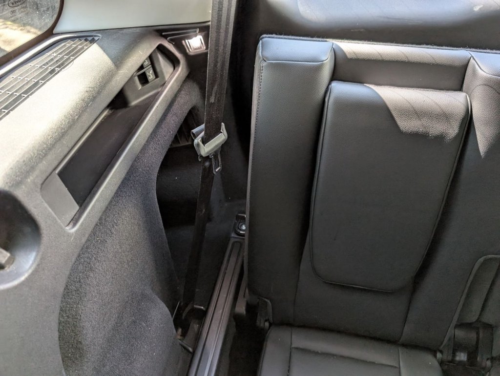 Used Land Rover Discovery Sport 2017 for sale - 76439132: Photo 31