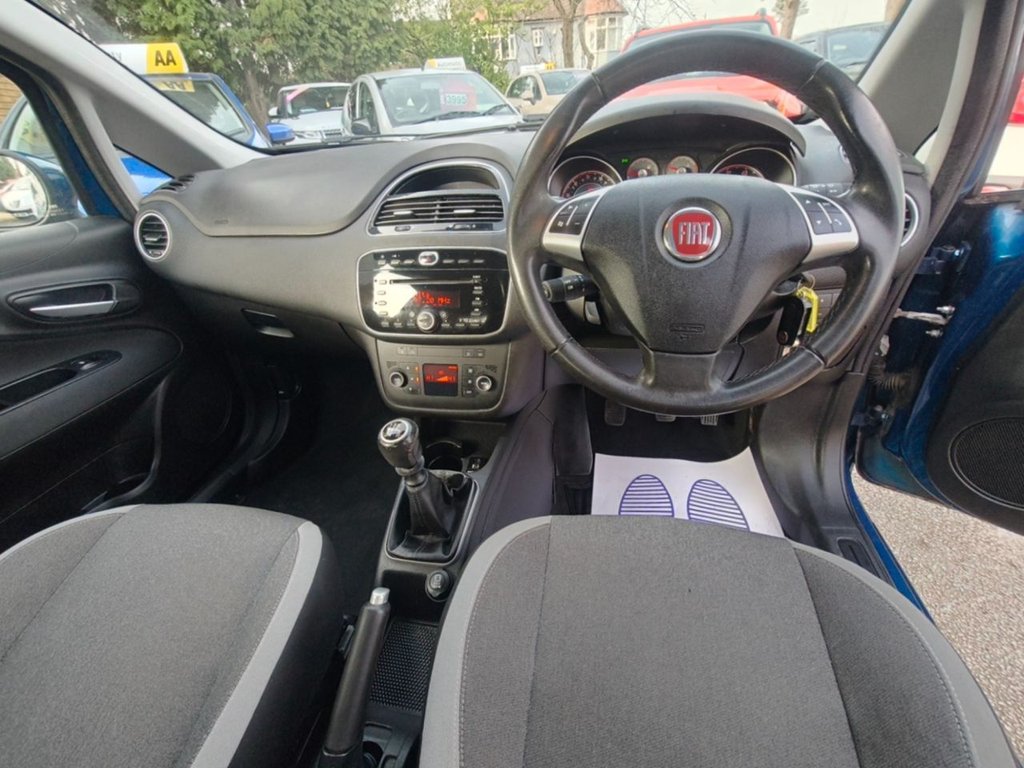 Used Fiat Punto 2013 for sale - 77764818: Photo 11