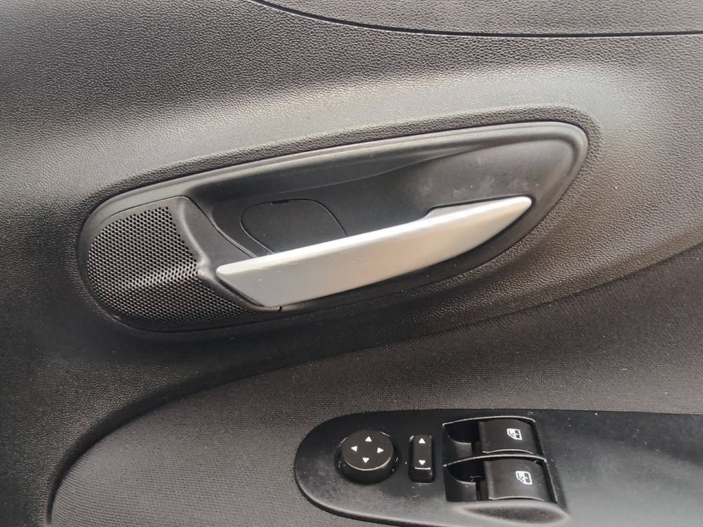 Used Fiat Punto 2013 for sale - 77764818: Photo 35