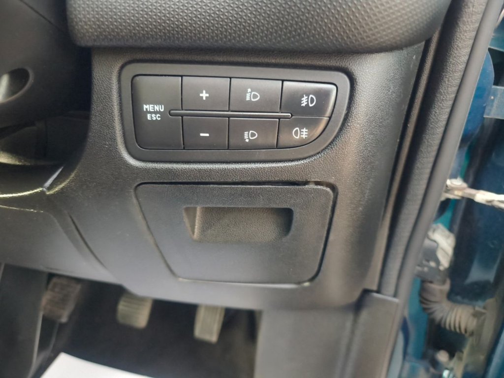 Used Fiat Punto 2013 for sale - 77764818: Photo 38