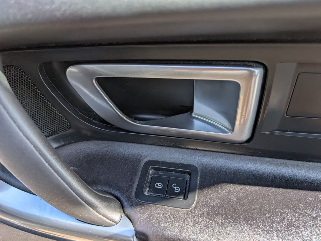 Used Land Rover Discovery Sport 2017 for sale - 76855086: Photo 40