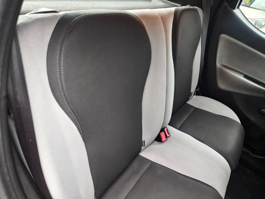 Used Chrysler Ypsilon 2011 for sale - 76867596: Photo 35