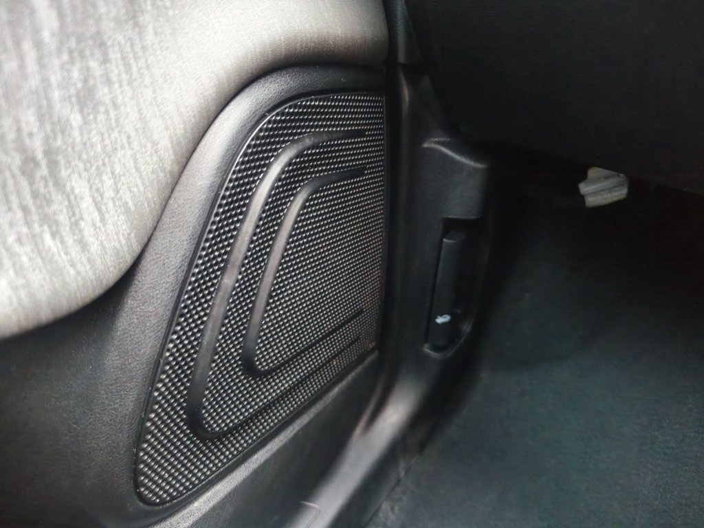 Used Chrysler Ypsilon 2011 for sale - 76867596: Photo 50