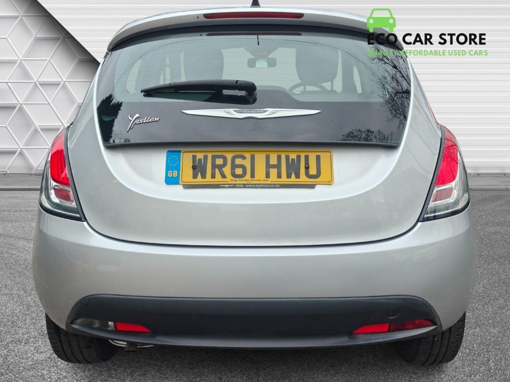 Used Chrysler Ypsilon 2011 for sale - 76867596: Photo 6
