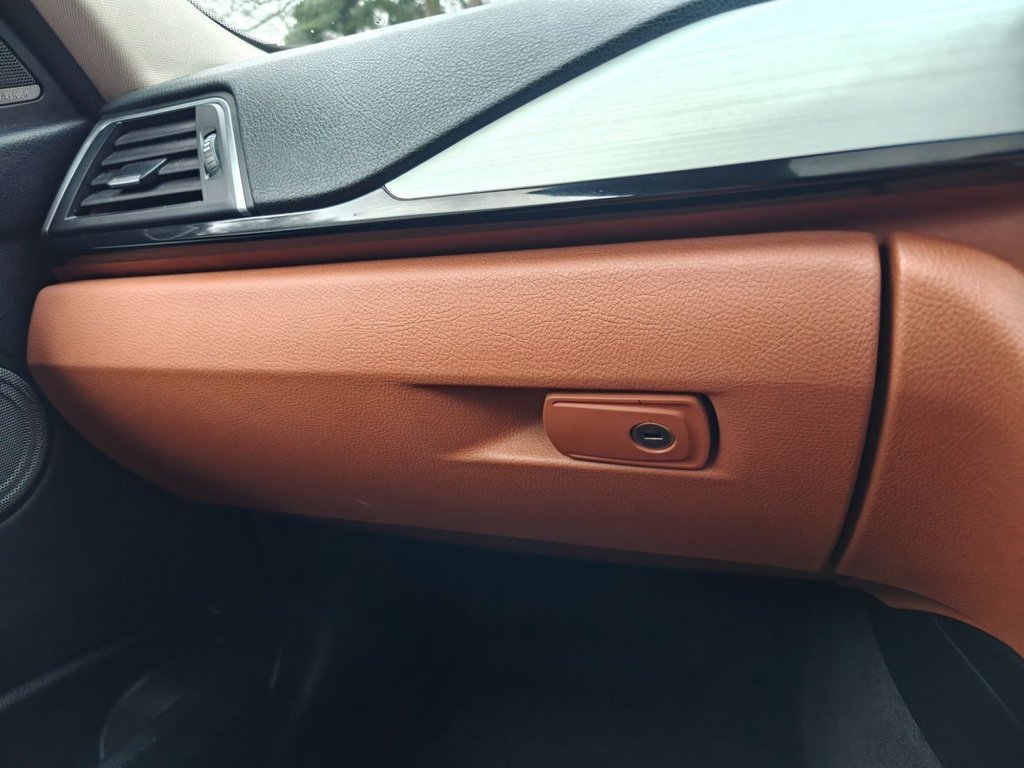 Used BMW 3 Series 2013 for sale - 77383786: Photo 43